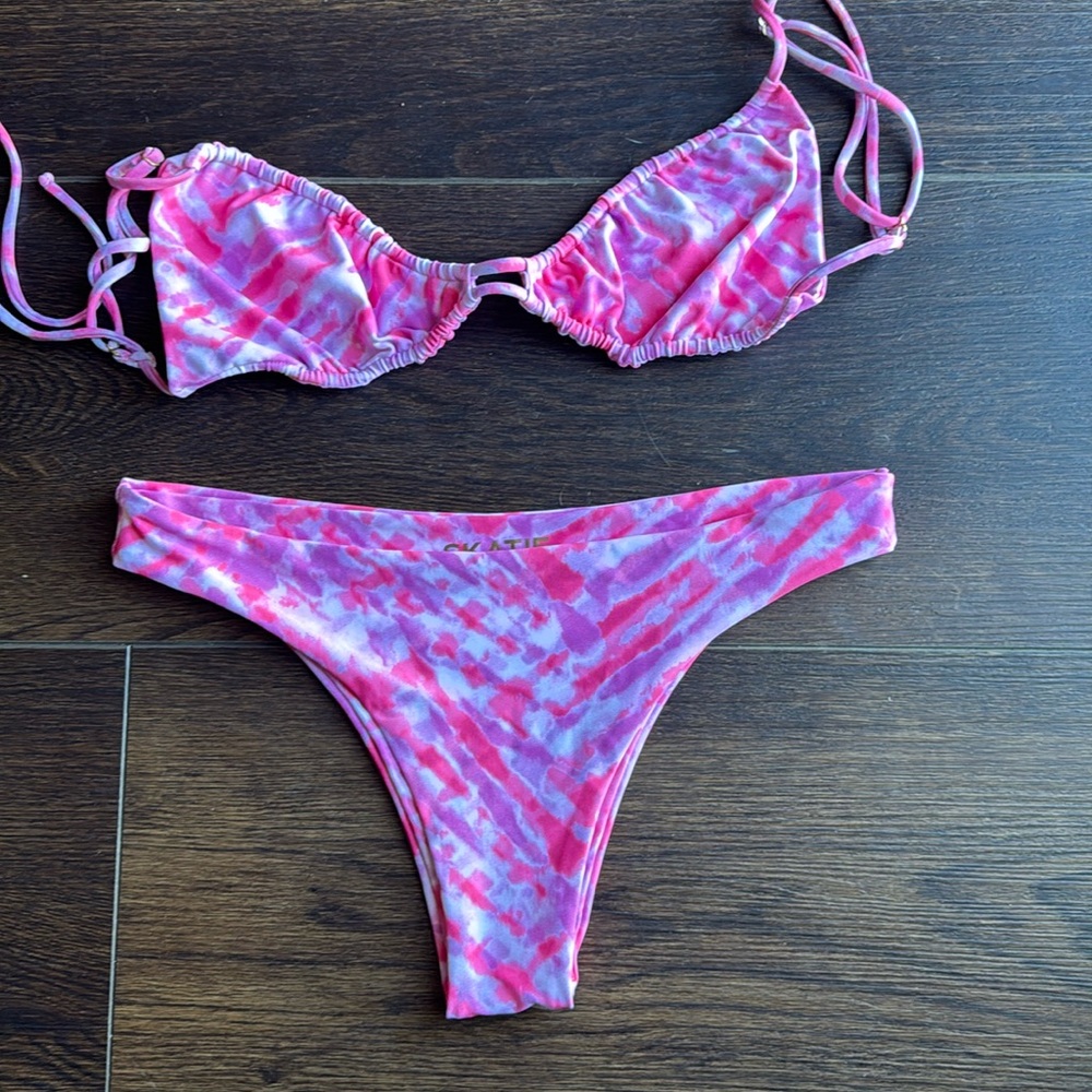 Skatie Pink Tie-Dye Bikini Set